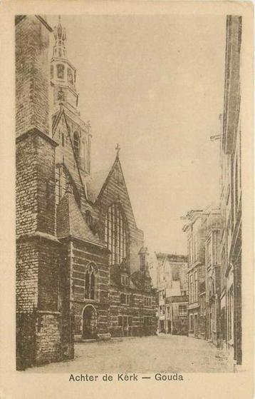 (300-450-051) Gouda Achter de Kerk beschikbaar voor biedingen