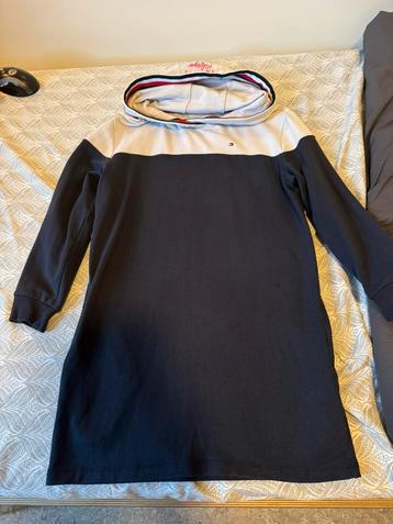 Originele Tommy Hilfiger hoodie/shirt/longsleeve mt 140