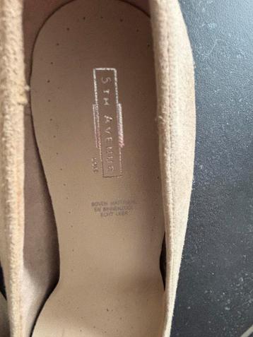 5th Avenue Beige Pumps Maat 38 beschikbaar voor biedingen