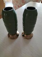 2 kleine vaasjes groen, Huis en Inrichting, Woonaccessoires | Vazen, Ophalen of Verzenden, Minder dan 50 cm, Groen, Glas