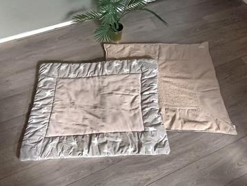 2 boxkleden! Jollein & Koeka  beschikbaar voor biedingen