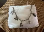 Vintage Zilveren bedelarmband met diverse hangers, Ophalen of Verzenden, Gebruikt, Zilver, Met bedels of kralen