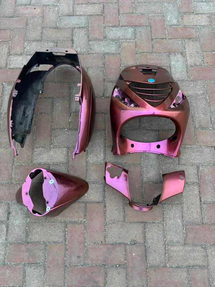 Goede Zip kappenset cameleon red, Motoren, Tuning en Styling, Ophalen