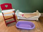Poppenmeubels: Bedje, Stoel & Badje, Kinderen en Baby's, Speelgoed | Poppen, Ophalen of Verzenden, Gebruikt, Overige typen