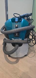 Makita VC2512L Stof- en Waterzuiger, Ophalen