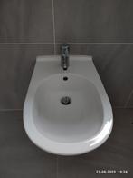 Bidet Villeroy & Boch inclusief Grohe kraan, Ophalen, Zo goed als nieuw, Steen, Toilet