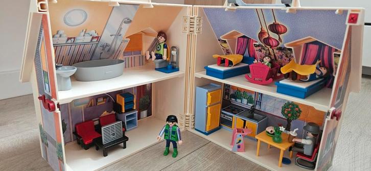 Playmobil Poppenhuis met Inrichting, Kinderen en Baby's, Speelgoed | Poppenhuizen, Zo goed als nieuw, Poppenhuis, Ophalen of Verzenden