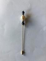 Antieke hoedenspeld wit en zwart lengte 12 cm, Sieraden, Tassen en Uiterlijk, Antieke sieraden, Ophalen of Verzenden, Overige materialen