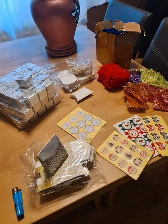 Te koop cadeau verpakkingen nieuw, Diversen, Cadeaupapier, Ophalen