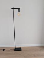 Mooie zwarte lamp, Ophalen, Zo goed als nieuw, Minder dan 100 cm