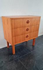 Mooie retro vintage ladekast kast, Huis en Inrichting, Ophalen, Gebruikt, 50 tot 100 cm, 3 of 4 laden