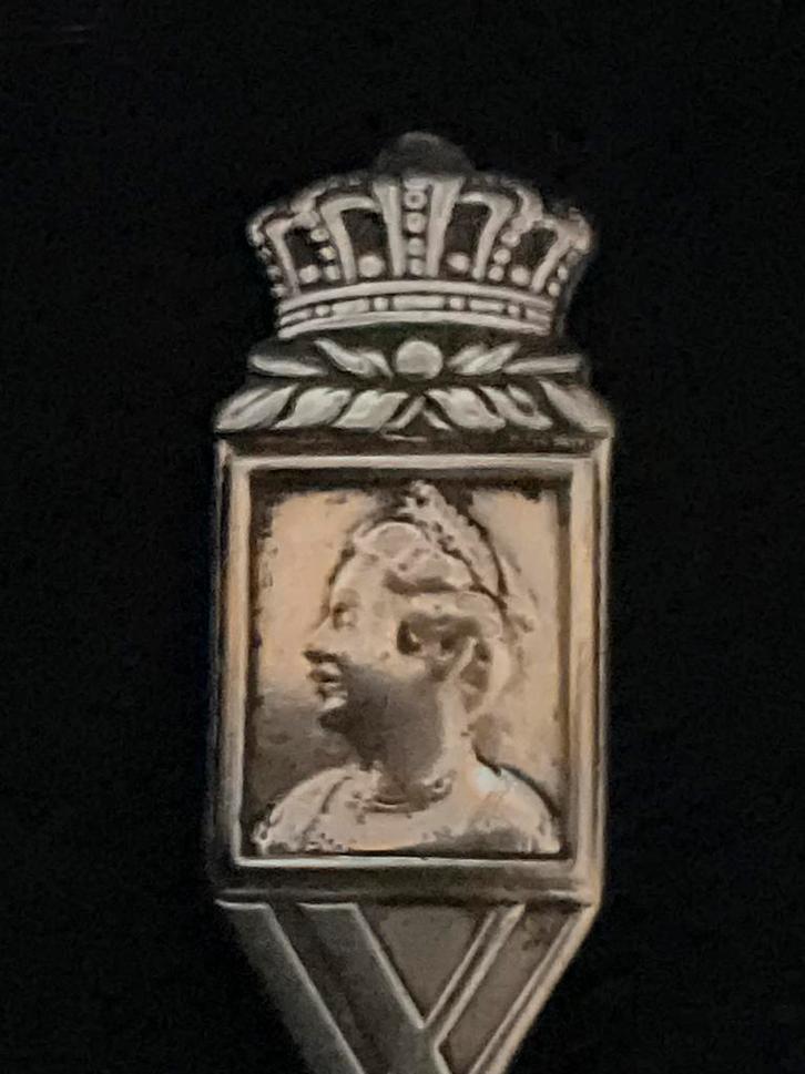 Lepeltje Koningin Wilhelmina, Antiek en Kunst, Antiek | Bestek, Ophalen of Verzenden