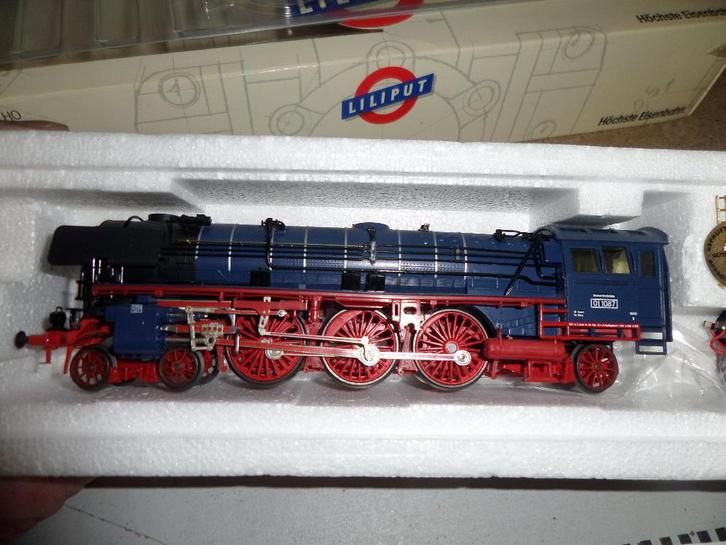 liliput 10100 BR 01 1087 Komt in de originele, Hobby en Vrije tijd, Modeltreinen | H0, Nieuw, Locomotief, Gelijkstroom, Liliput