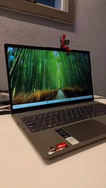 LENOVO IDEAPAD - RYZEN 5 - 16GB - 512GB - WIN11 beschikbaar voor biedingen