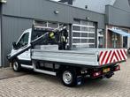 Ford Transit 310 2.2 TDCI Openlaadbak Pick-up Hiab 013T laad, Auto's, Voorwielaandrijving, Euro 5, Gebruikt, Zwart