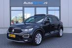 Volkswagen T-ROC 1.5 TSI Sport 150pk NAVI, Camera, Schuif/ka, Euro 6, 4 cilinders, 150 pk, Zwart