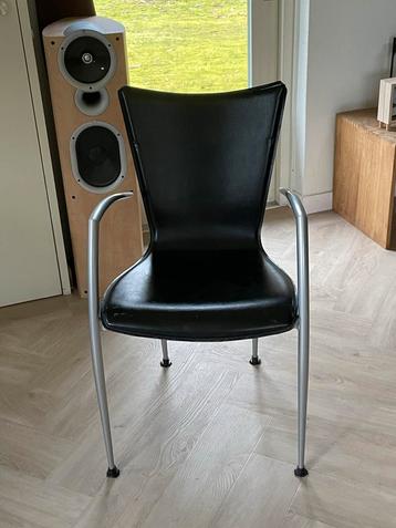 Zwarte design stoel met metalen frame 6 stuks beschikbaar voor biedingen