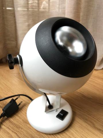 Space age eyeball wandlamp / tafellamp | jaren 70 beschikbaar voor biedingen