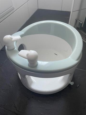 Bebe jou badring/babyzitje beschikbaar voor biedingen
