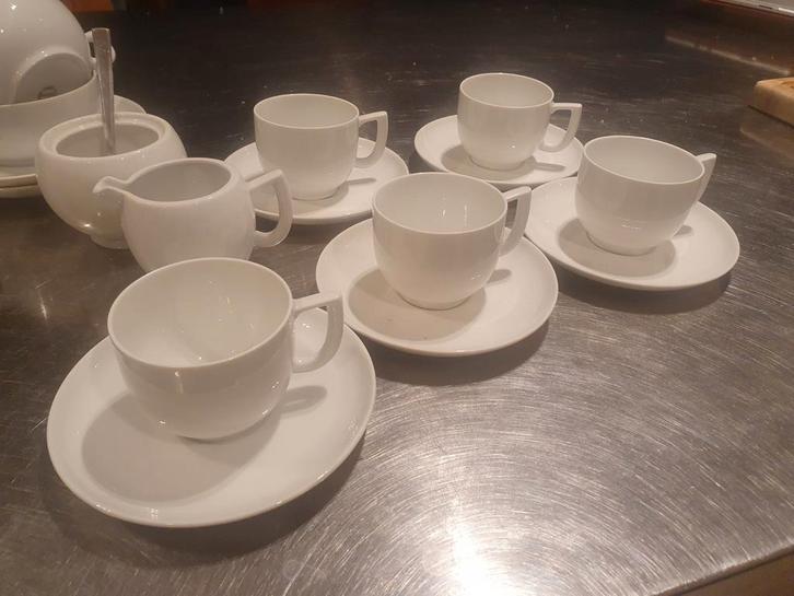 Arzberg City White River kop en schotels, Antiek en Kunst, Antiek | Servies compleet, Ophalen