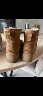 Uggs platform zo goed als nieuw, Kleding | Dames, Schoenen, UGG, Bruin, Ophalen of Verzenden, Zo goed als nieuw