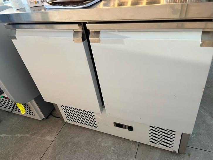 G Line Werkbank Koeling - 2 Deurs, 240L RVS, Zakelijke goederen, Horeca | Keukenapparatuur, Koelen en Vriezen, Gebruikt, Ophalen