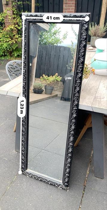 Zwarte Spiegel met Ornamenten - 123x41 cm beschikbaar voor biedingen