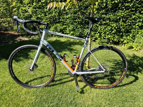 Cube Attain race disk, Fietsen en Brommers, Fietsen | Racefietsen, Zo goed als nieuw, Overige merken, Meer dan 20 versnellingen