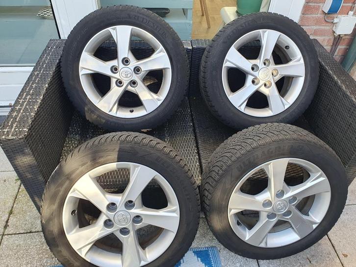 4x16 inch originele Toyota licht metalen velgen A-merk band, Auto-onderdelen, Banden en Velgen, Banden en Velgen, Winterbanden