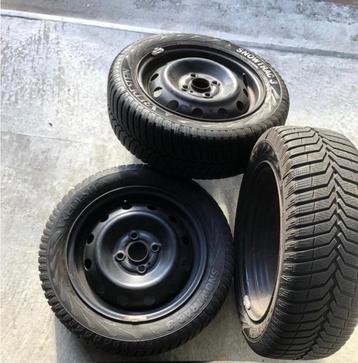 Vredestein snowtrac 3 winterbanden met VW Velgen 15 inch beschikbaar voor biedingen