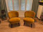 2 Wooods Sara Fauteuils - Okergeel, Huis en Inrichting, Fauteuils, Ophalen, Gebruikt, Minder dan 75 cm, Stof