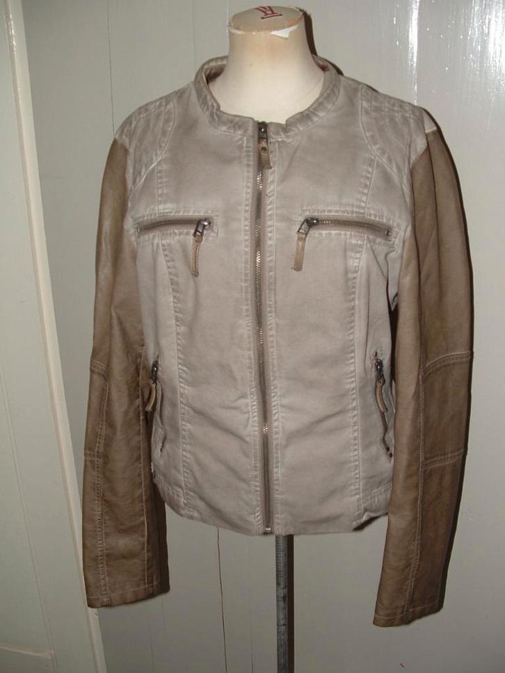 Rino & Pelle Melody jack jasje blazer maat 38, Kleding | Dames, Jasjes, Kostuums en Pakken, Zo goed als nieuw, Jasje, Maat 38/40 (M)