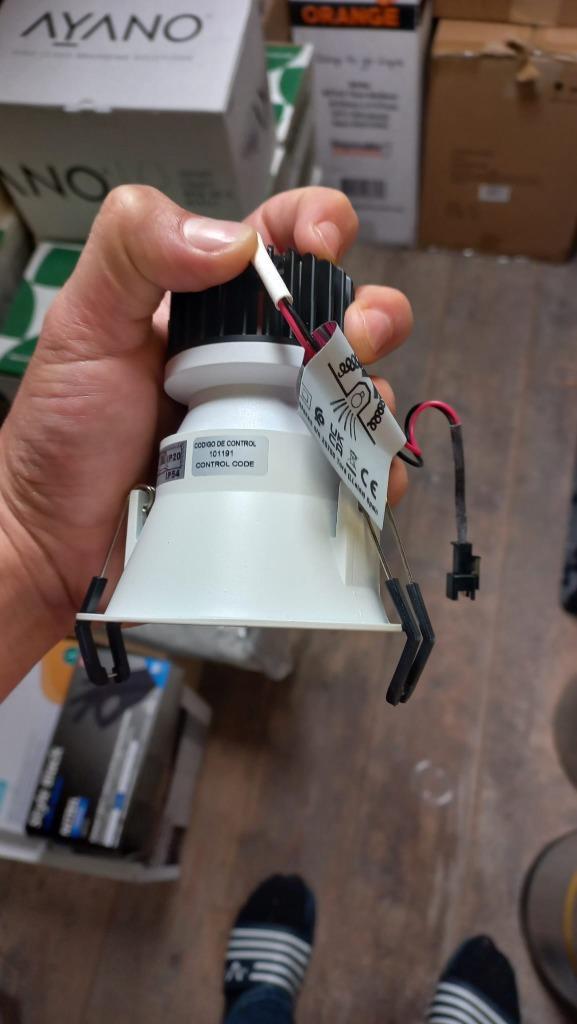 Verschillende armaturen met LED lampen, Huis en Inrichting, Lampen | Losse lampen, Nieuw, Led-lamp, Minder dan 30 watt, Ophalen of Verzenden