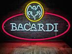 BACARDI LED/NEON verlichting 35 x 60cm, Nieuw, Ophalen of Verzenden, Lichtbak of (neon) lamp