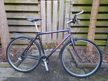 sportfiets Giant X1000  maat x/xl beschikbaar voor biedingen
