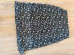 Gebloemde rok van het merk Zusss, Kleding | Dames, Rokken, Zwart, Maat 46/48 (XL) of groter, Ophalen of Verzenden, Zo goed als nieuw