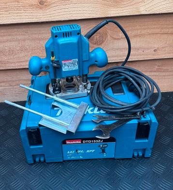 Makita 3620 Bovenfrees compleet + M Box beschikbaar voor biedingen