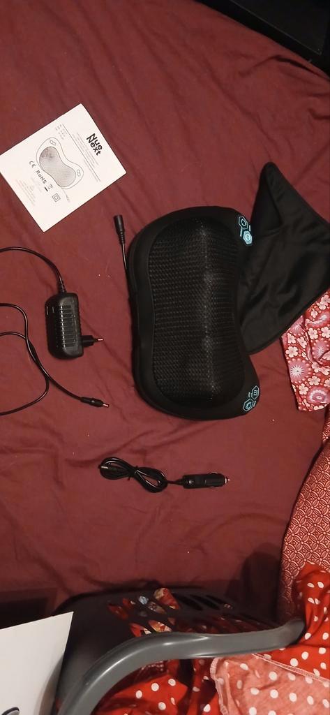 NueNext RelaxElite Shiatsu Massagekussen Zo Goed Als Nieuw, Sport en Fitness, Massageproducten, Nieuw, Massagestoel of Kussen