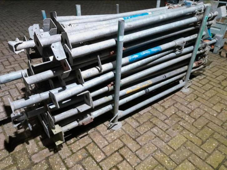 Te huur: Schroefstempel bouwstempel los of complete bok, Doe-het-zelf en Verbouw, Steigers, Gebruikt, Overige typen, 2 tot 5 meter