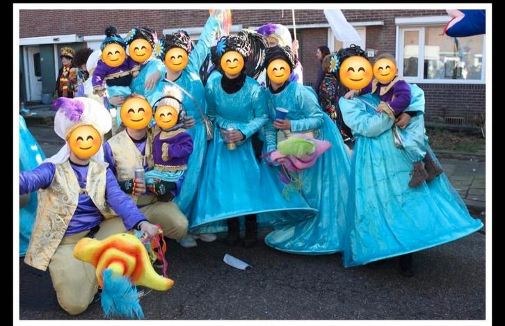 Pakjes carnaval grote groep 1001 nacht thema, Hobby en Vrije tijd, Feestartikelen, Gebruikt, Kostuum, Carnaval, Ophalen