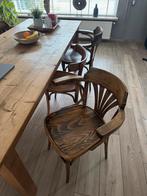 6x Thonet stoelen, 4 met armleuning, 2 zonder., Huis en Inrichting, Stoelen, Gebruikt, Bruin, Ophalen of Verzenden, Nostalgies