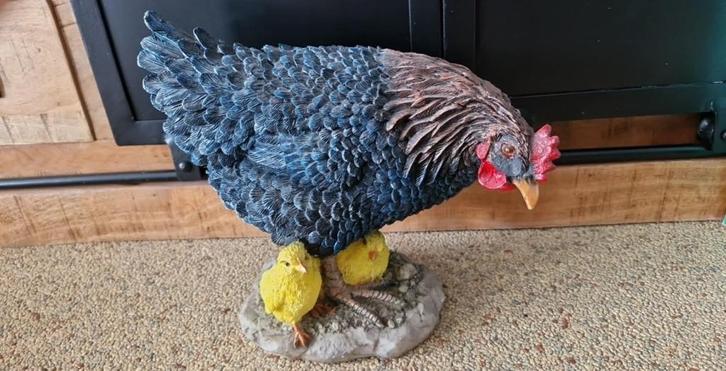 Verschillende kippenbeelden, Verzamelen, Dierenverzamelingen, Zo goed als nieuw, Beeldje of Figuurtje, Boerderijdier, Ophalen of Verzenden