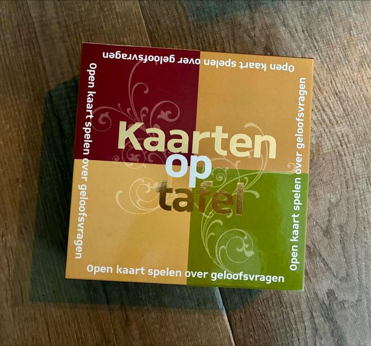 Kaarten op Tafel - Kaartspel Geloofsvragen, Hobby en Vrije tijd, Gezelschapsspellen | Kaartspellen, Zo goed als nieuw, Drie of vier spelers