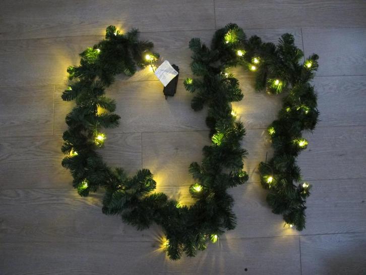 Prachtige kerst guirlande 2,7 m x D 20 cm warm wit LED, Diversen, Kerst, Zo goed als nieuw, Ophalen of Verzenden