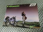 Kleurenfolder Folder Kawasaki Motoren 1992 Reclame A4 form., Ophalen of Verzenden, Gelezen, Merk of Model