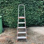 Altrex trap 4 treden, Doe-het-zelf en Verbouw, Ladders en Trappen, Ophalen of Verzenden, Gebruikt, Trap, Minder dan 2 meter