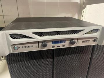 Occasions! Crown XTI 6002 versterker 2 x 2100 watt beschikbaar voor biedingen