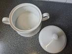 Vintage terrine Tirschenreuth wit, Huis en Inrichting, Keuken | Servies, Ophalen of Verzenden, Zo goed als nieuw, Kom(men), N.v.t