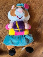 Schattige Knuffel met Jurk en Cadeau, Ophalen of Verzenden, Zo goed als nieuw, Overige typen