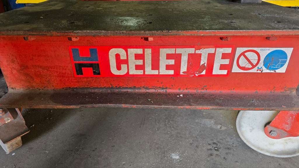 Celette Type 7 Richtbank trekbank Restauratie, Auto diversen, Ophalen